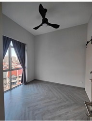 Grosvenor View (D14), Condominium #537296681